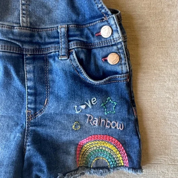 Jordache Girls’ Denim Overall Shorts – Size 4T rainbow embroidery - Picture 3 of 7